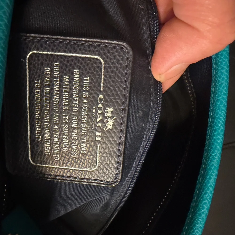 Coach Navy Leather Tote Bag Bright Blue Trim Shoulder Bag - Picture 3 of 10